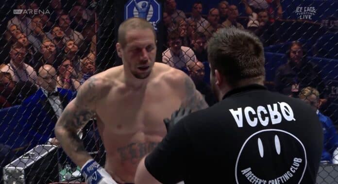 Ice Cage Jussi Pirttikangas