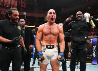 Jättipaukku! Sean Strickland nappasi UFC-mestaruusvyön ja aiheutti Khamzat Chimaeville ensimmäisen tappion Sean Strickland